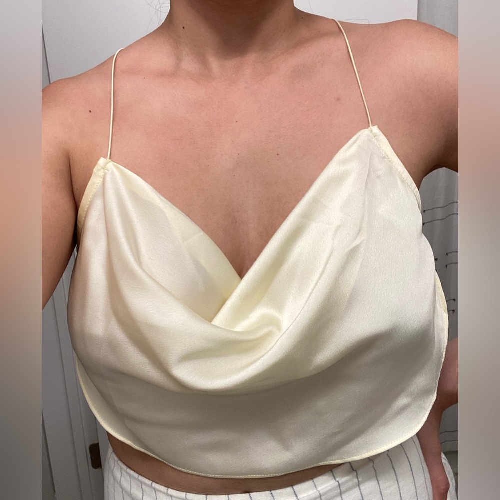 NWT 12th Tribe crop top size M